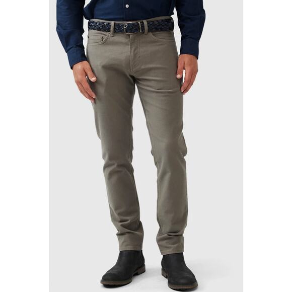 Rodd & Gunn New Zealand Motion 2 Straight Jeans Antique Rivets Pebble Gray 30R - Picture 1 of 15